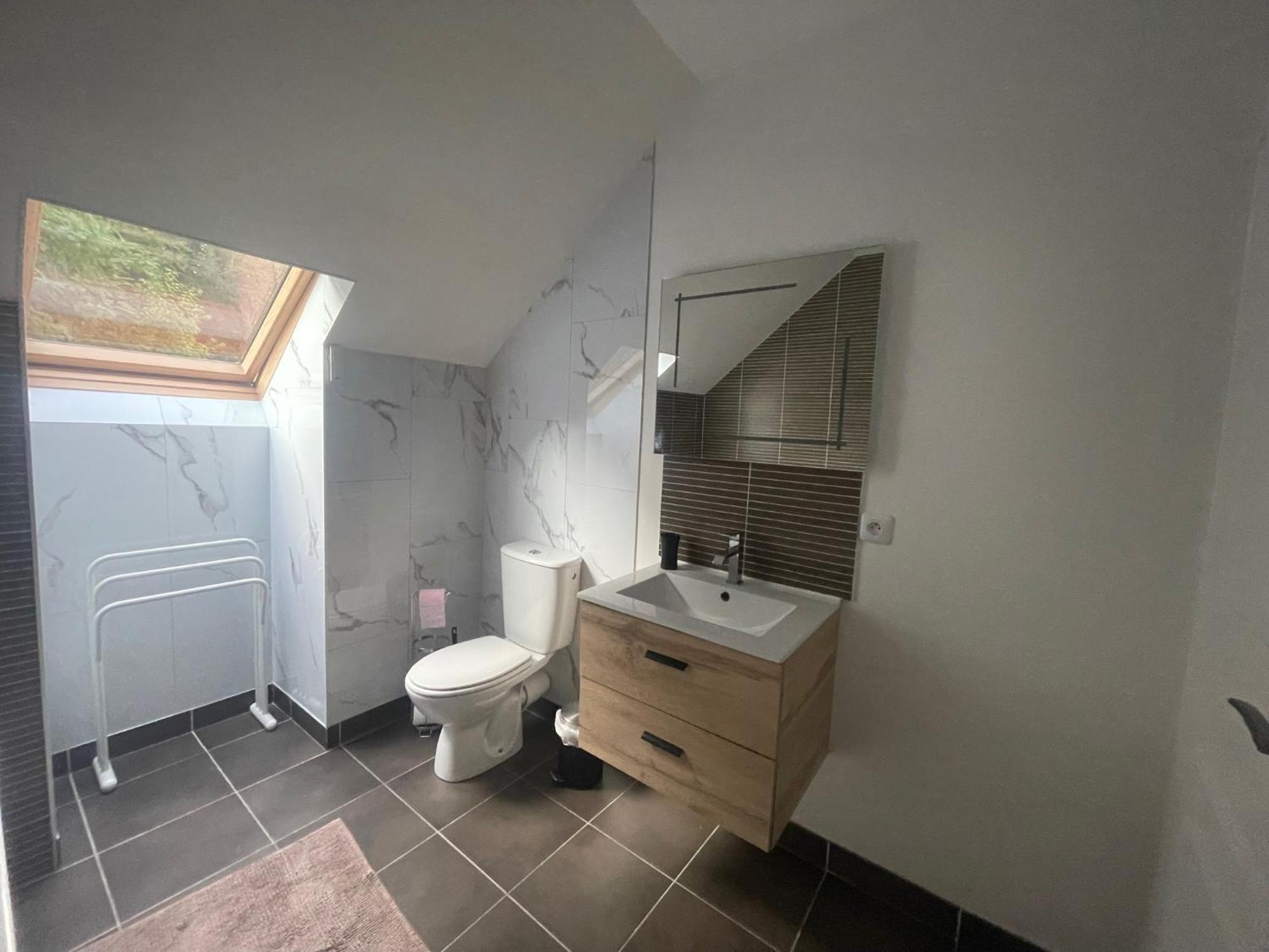 Holiday home Pavillon A 10 Min Disney/paris/val D'europe Montevrain
